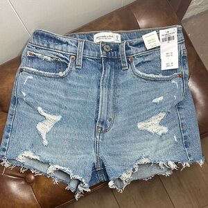 Abercrombie & Fitch Blue Distressed Denim High-Rise Mom Short